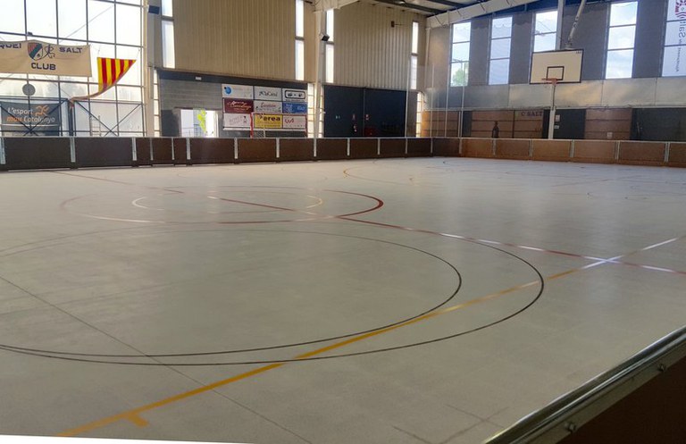Executar la nova pista poliesportiva municipal